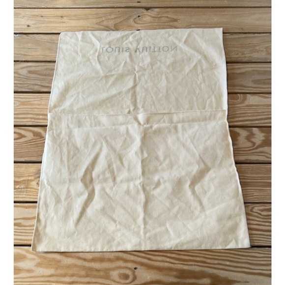 Louis Vuitton Butter Duster Bag Size 23x18 - Picture 2 of 4